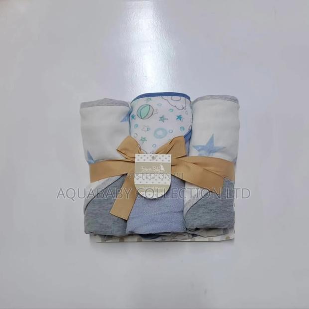 3 Piece Hooded Towel - thumbnail 18