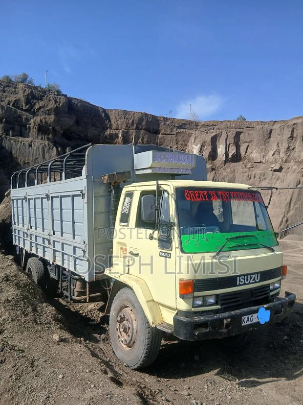 Isuzu FVR 23 - thumbnail 2