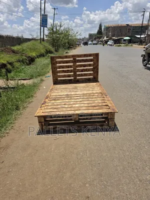 4×6 Pallet Bed - Strong Stable Natural Wood Design Bed.06