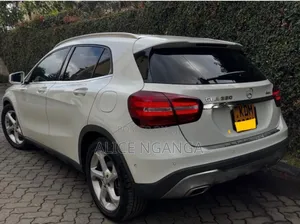 Mercedes-Benz GLA-Class 2017 White