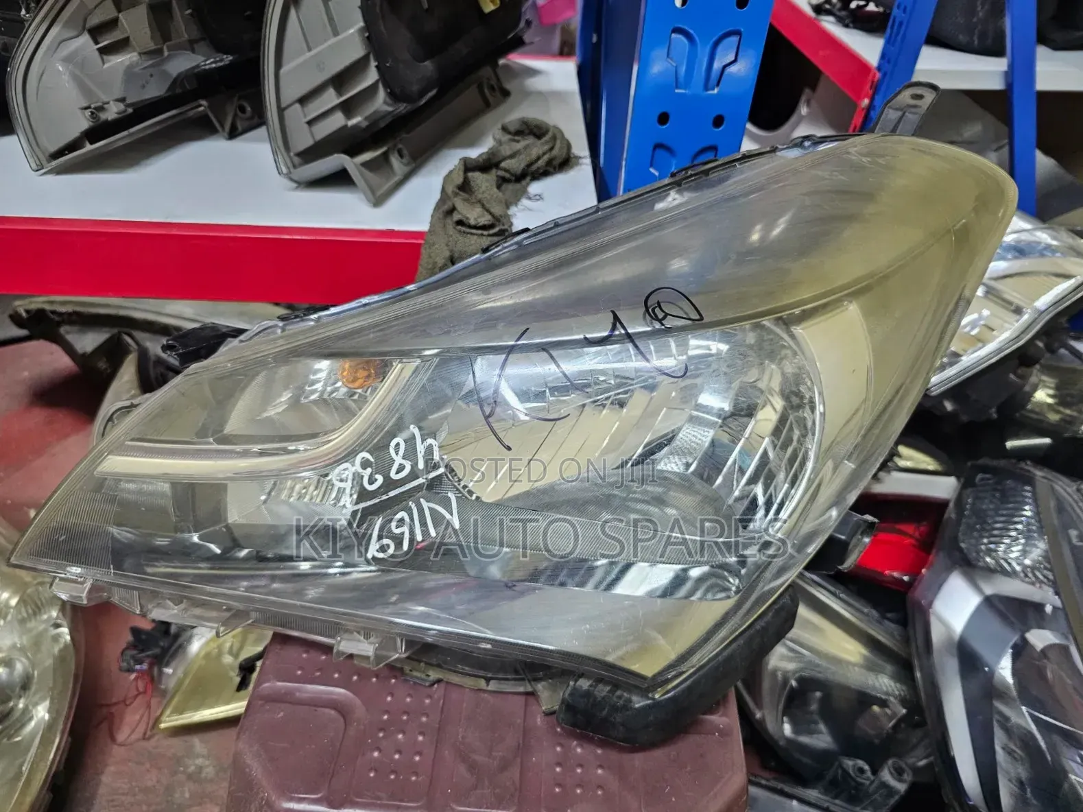 Vitz 52-271 Headlight