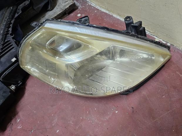 Tiida 2008 Headlight Non