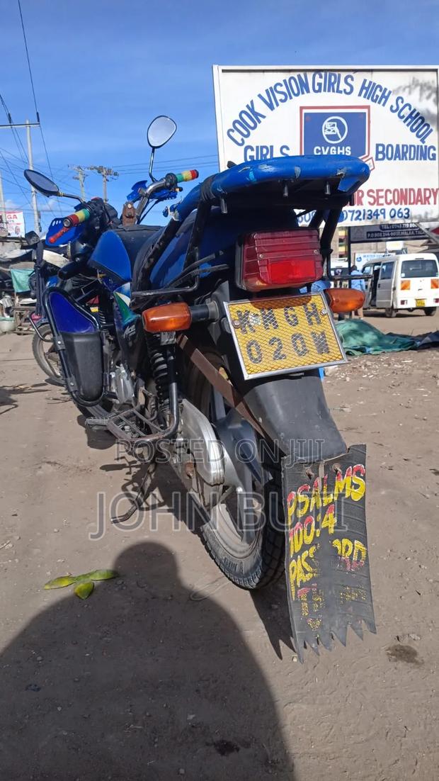 Honda CB 2024 Blue - thumbnail 2
