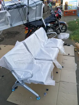 Heavy Duty Unpadded Link Chair