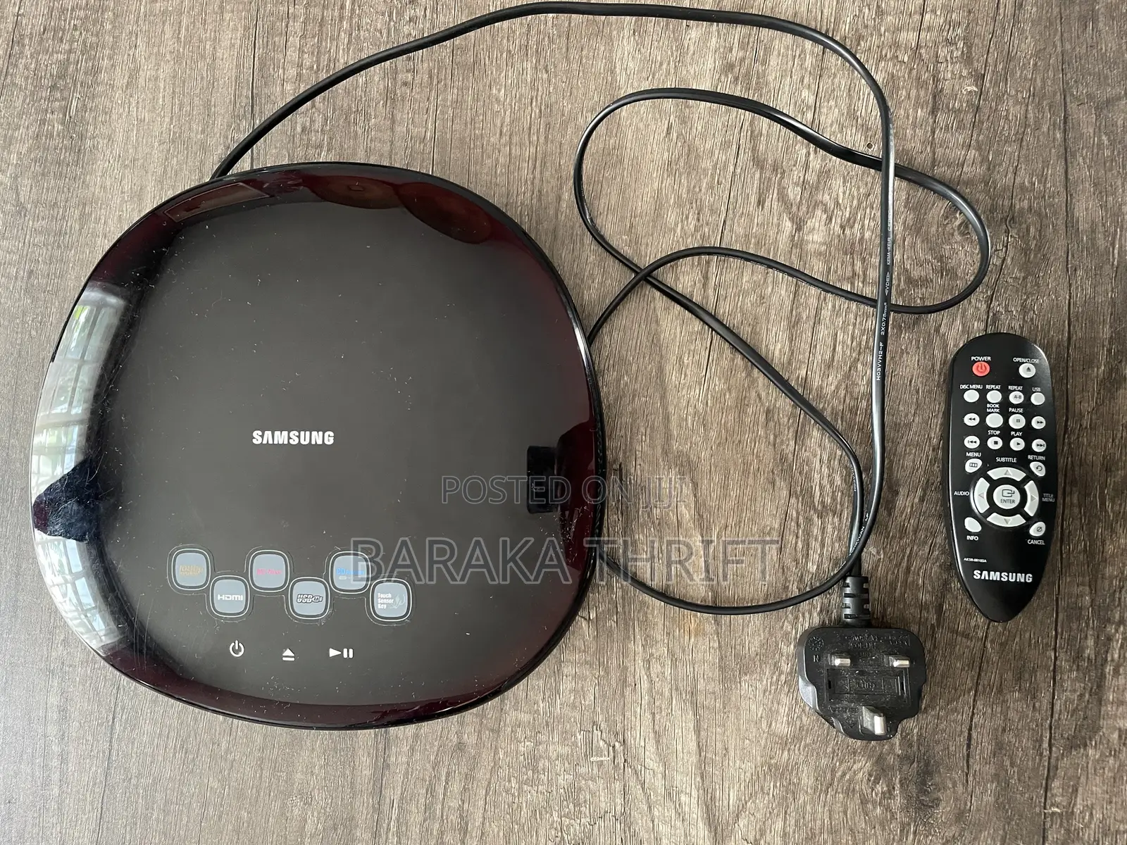 Samsung DVD Player Model DVD-H1080r +Remote