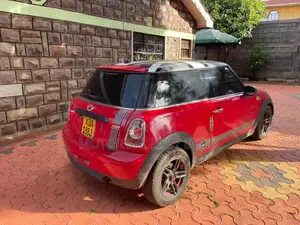 Mini Cooper 2013 Red