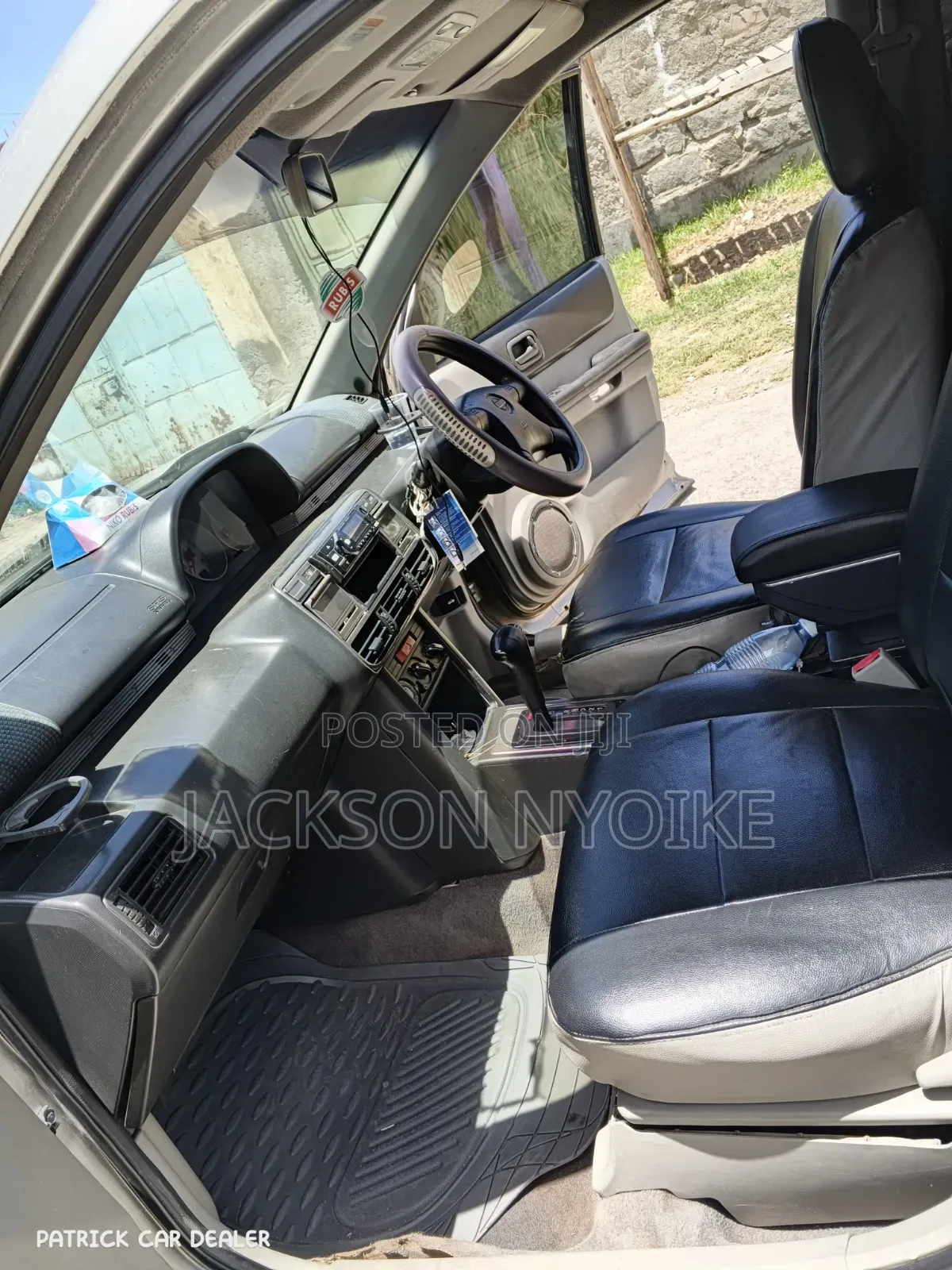 Nissan X-Trail 2005 Gray