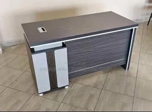 Bosses Executive Office Desk
