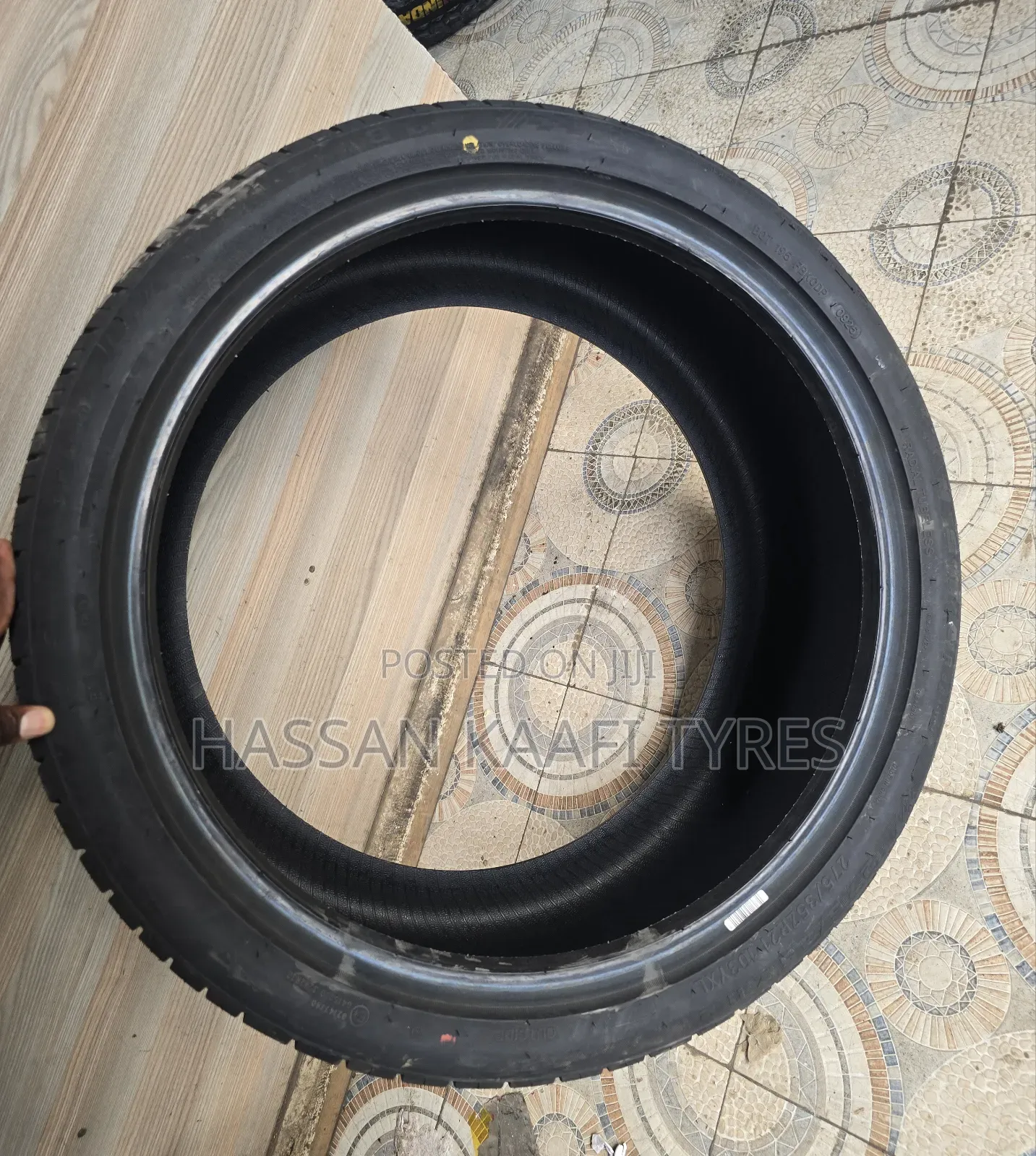 275/35r21 Yusta Tyre H/T