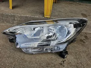 Note 2018 Headlight