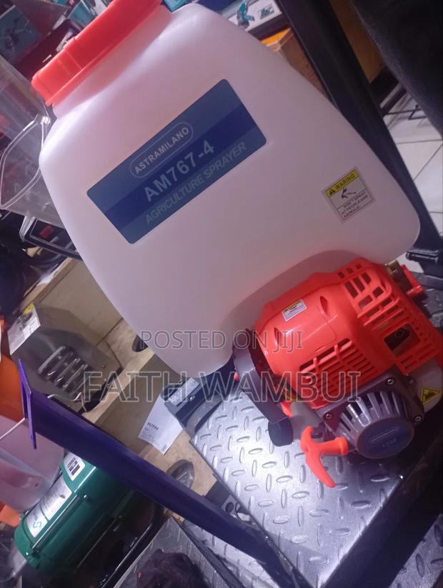 New Arrival Back Pack Astramilano Knapsack 20 Litres Engine Powered