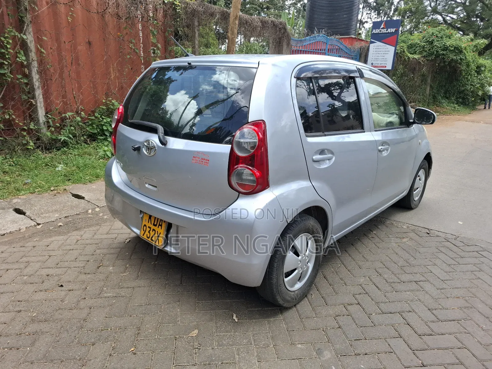 Toyota Passo 1.0 FWD 2013 Silver