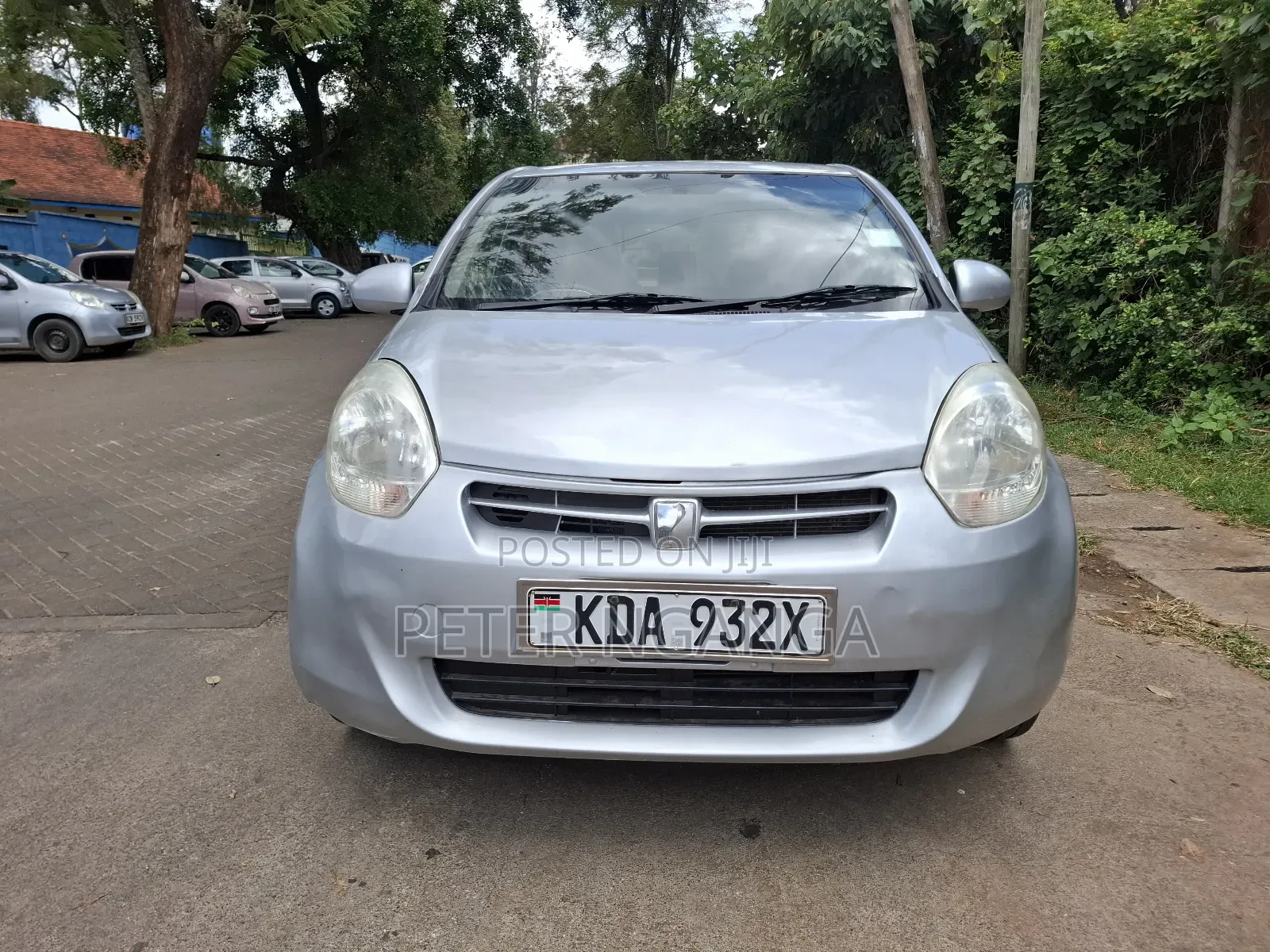 Toyota Passo 1.0 FWD 2013 Silver