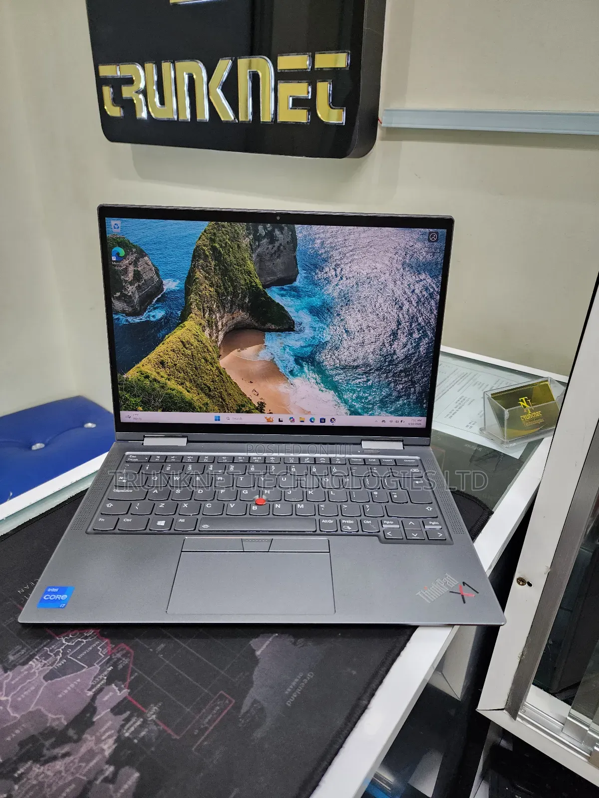 Laptop Lenovo Thinkpad X1 Yoga 32GB Intel Core i7 SSD 512GB
