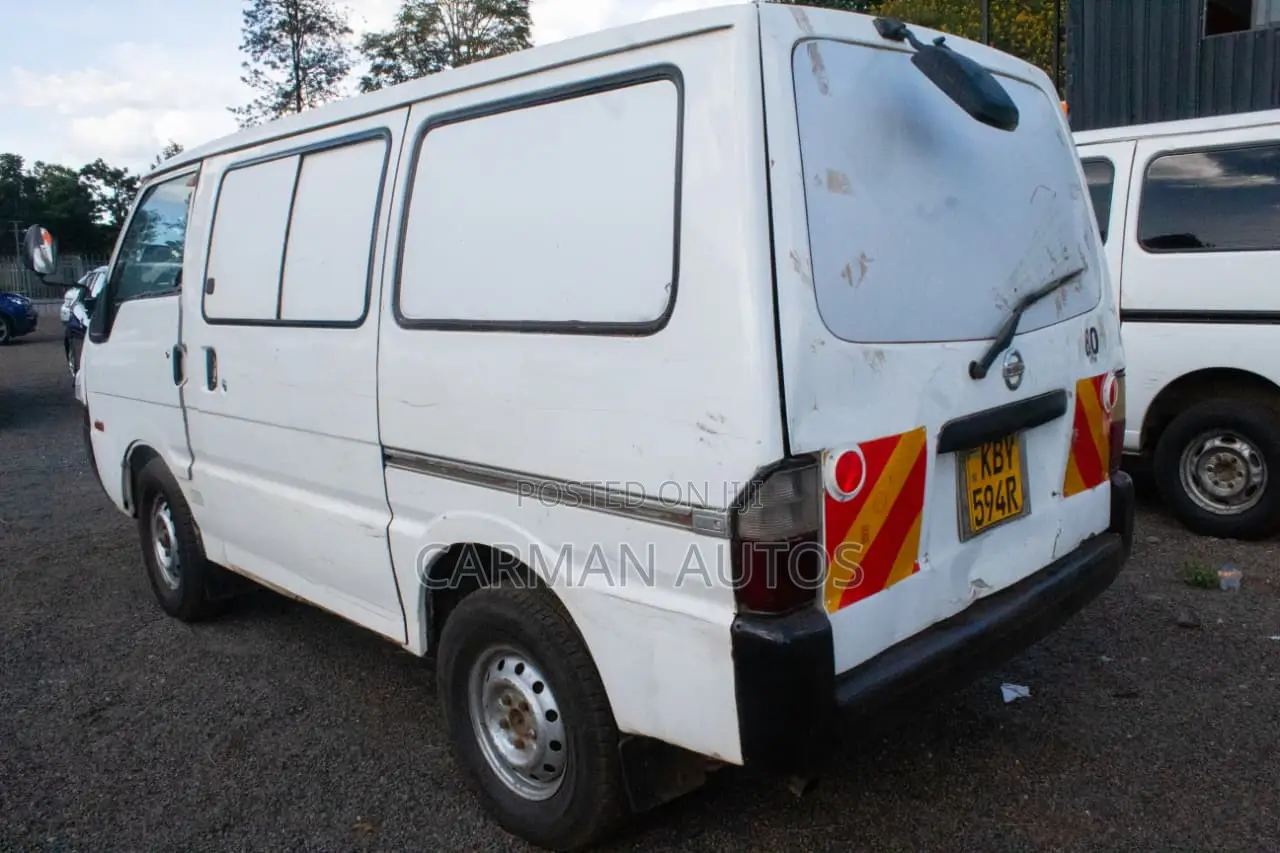 Nissan Vanette 2006 White