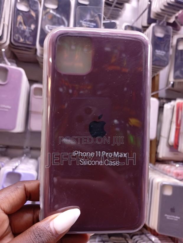 Product Is a Dark-Colored Silicone the Apple iPhone 11 Pro Max.