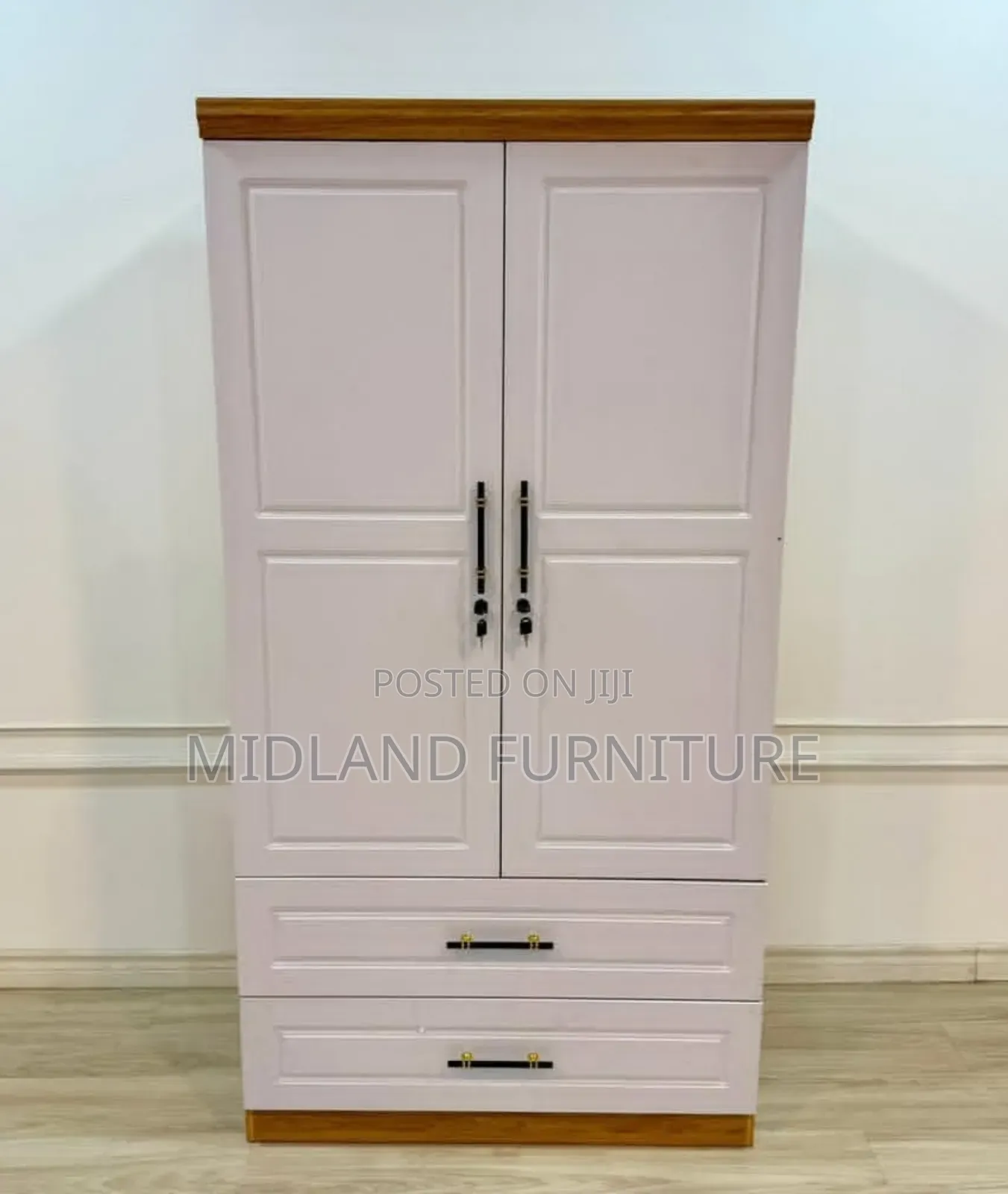 Bedroom Wardrobe / Clothes Cupboard With Drawers