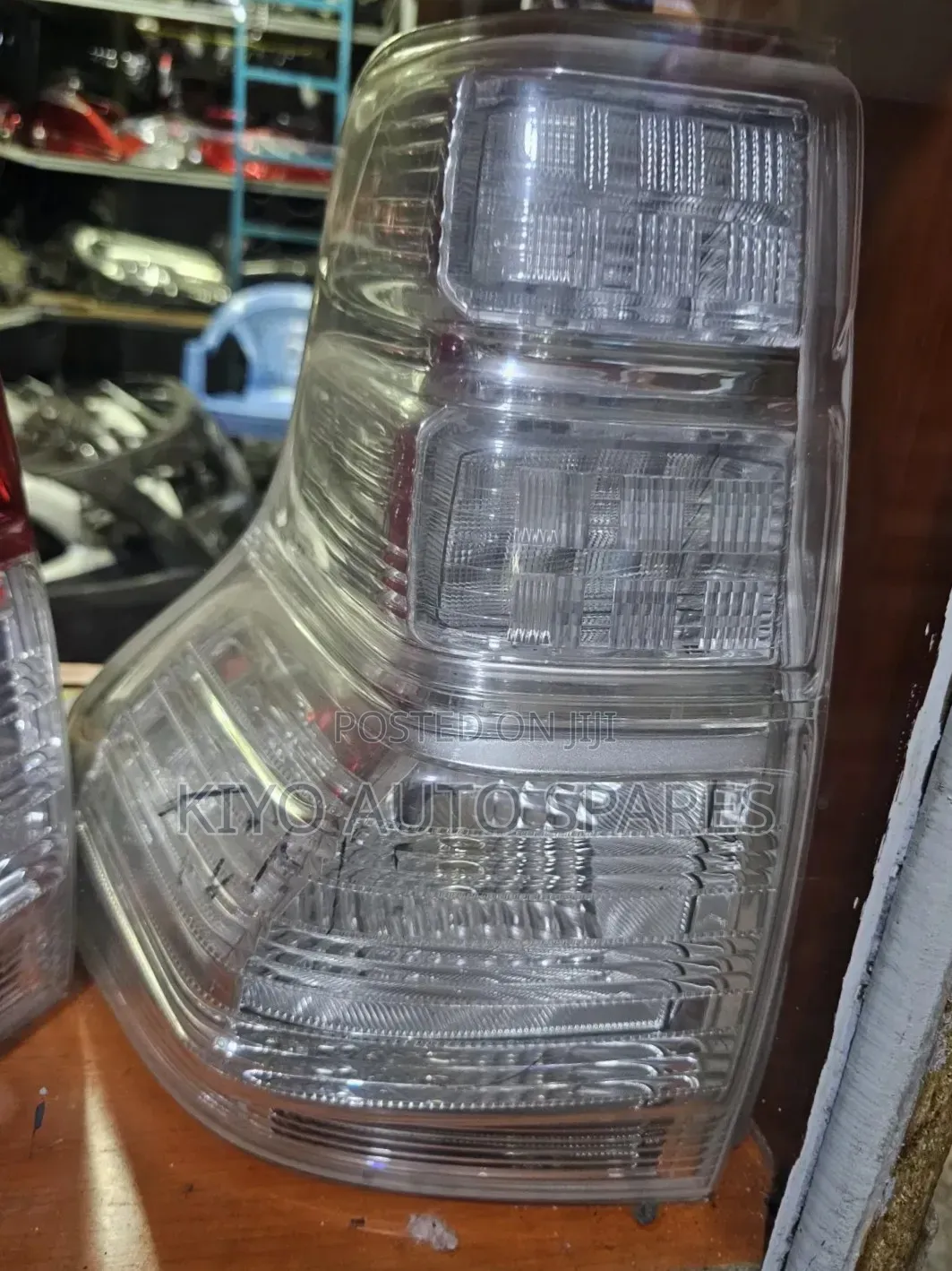 Prado 150 Clear Backlight