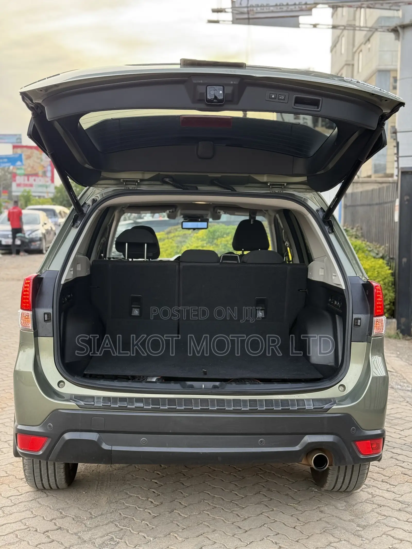 Subaru Forester Premium AWD 2019 Green
