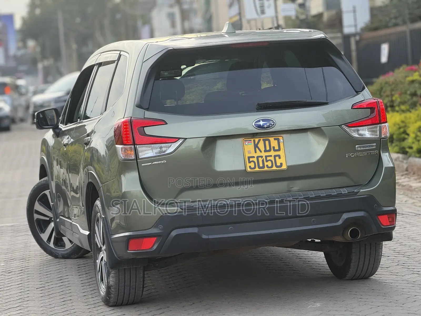 Subaru Forester Premium AWD 2019 Green