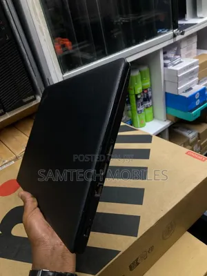 Laptop Lenovo ThinkPad E470 4GB Intel Core i5 HDD 500GB