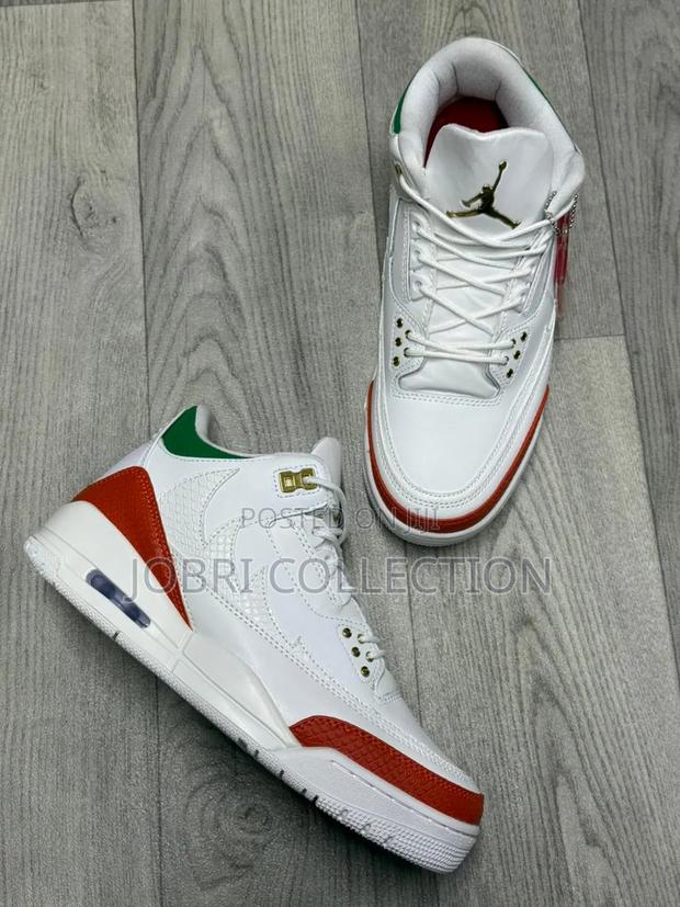 Air Jordan 3 El Vuelo “Summit White” Sneakers