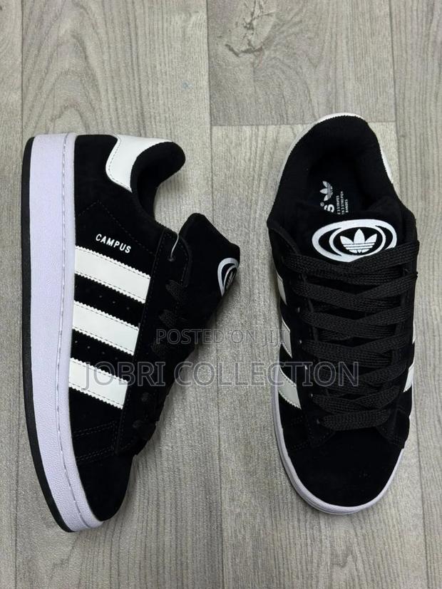 Black Adidas Campus Sneakers