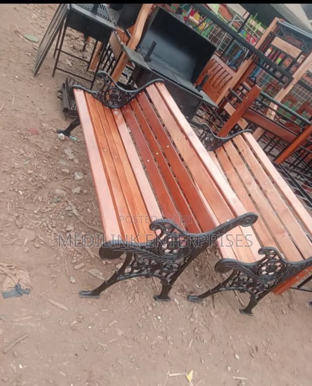 Cast Iron Leg Mahogany Benches Outdoor
