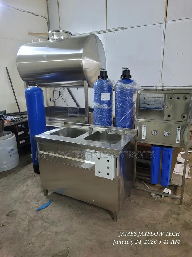 Water Desalination Plant 250 LPH – Full Set for Bottling  - main view