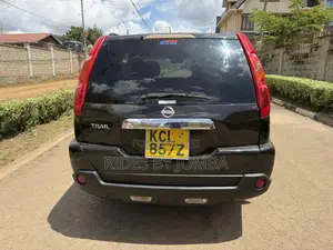 Nissan X-Trail 2.0 Petrol XE 2010 Black