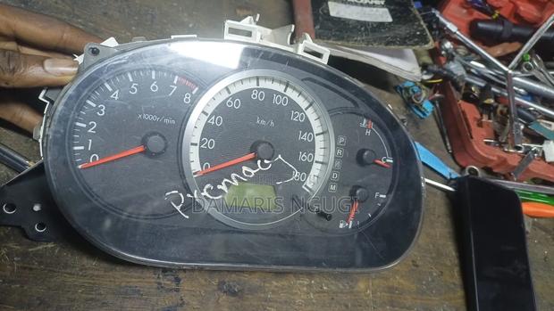 Mazda Premacy Clock - main view