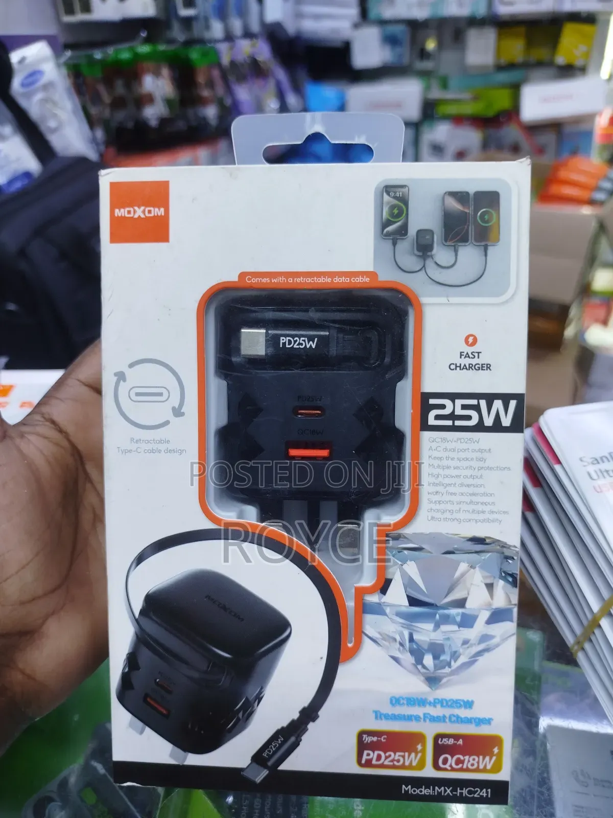 Moxom Fast Charger