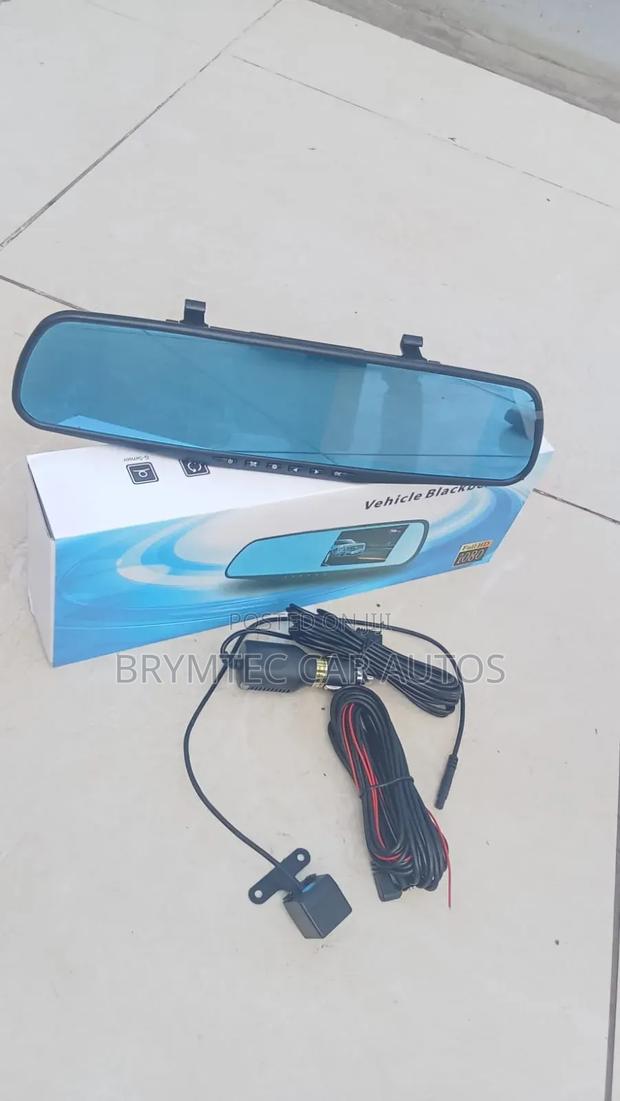 2 Lens Driving Mirror Dashcam - main view