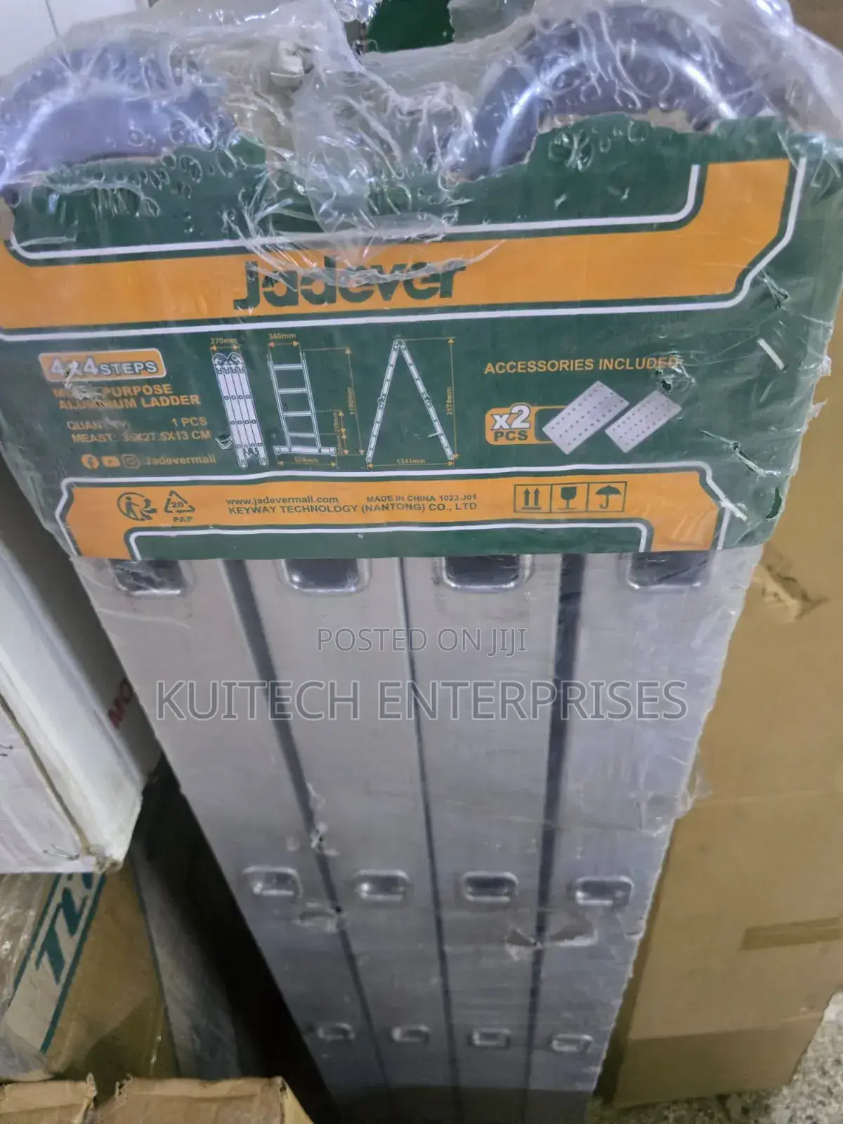 Aluminium Foldable Ladder/ 3*4 Steps 3.7m