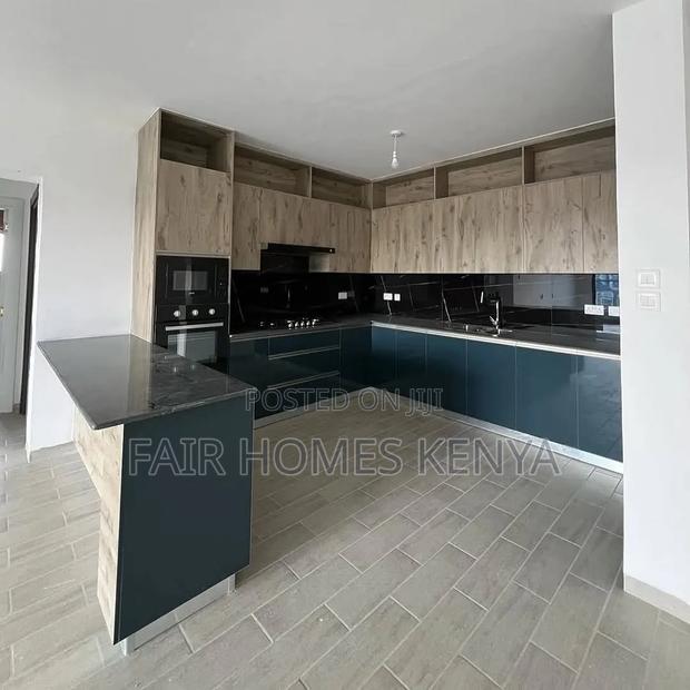 2bdrm Apartment in Valley Arcade for rent - thumbnail 4