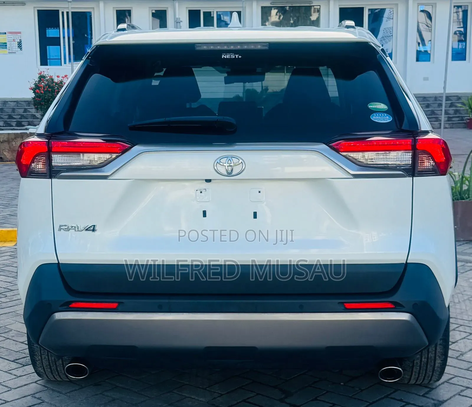 Toyota RAV4 2020 White