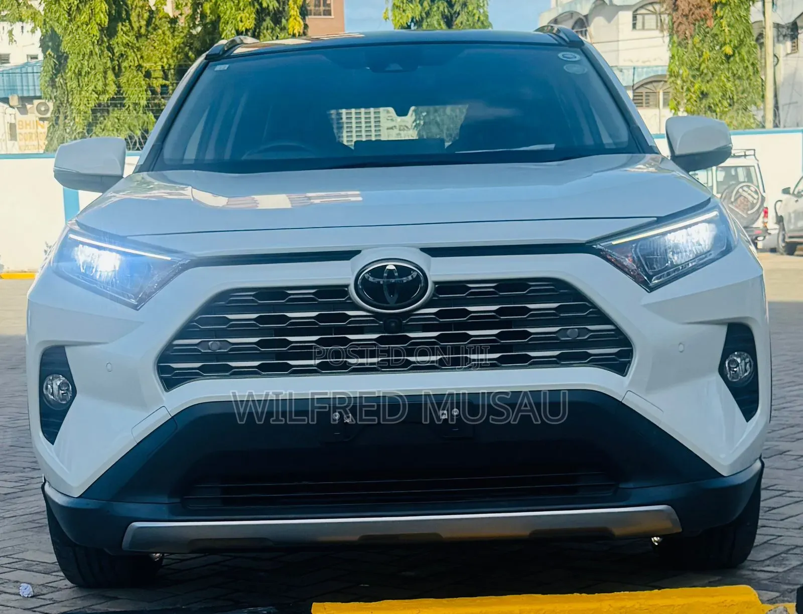 Toyota RAV4 2020 White