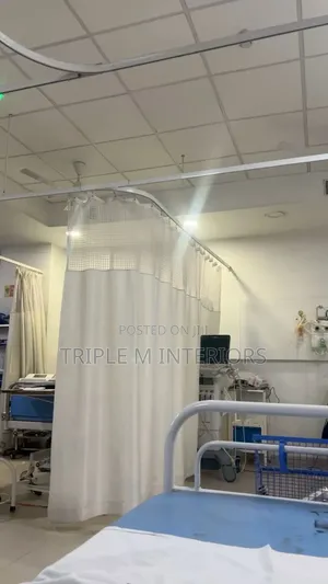 Cleanable Healthcare Divider Systems
