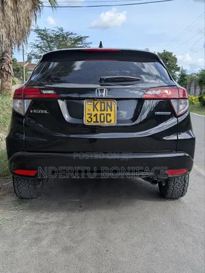 Honda Vezel 2016 Black