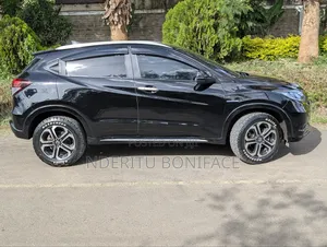 Honda Vezel 2016 Black