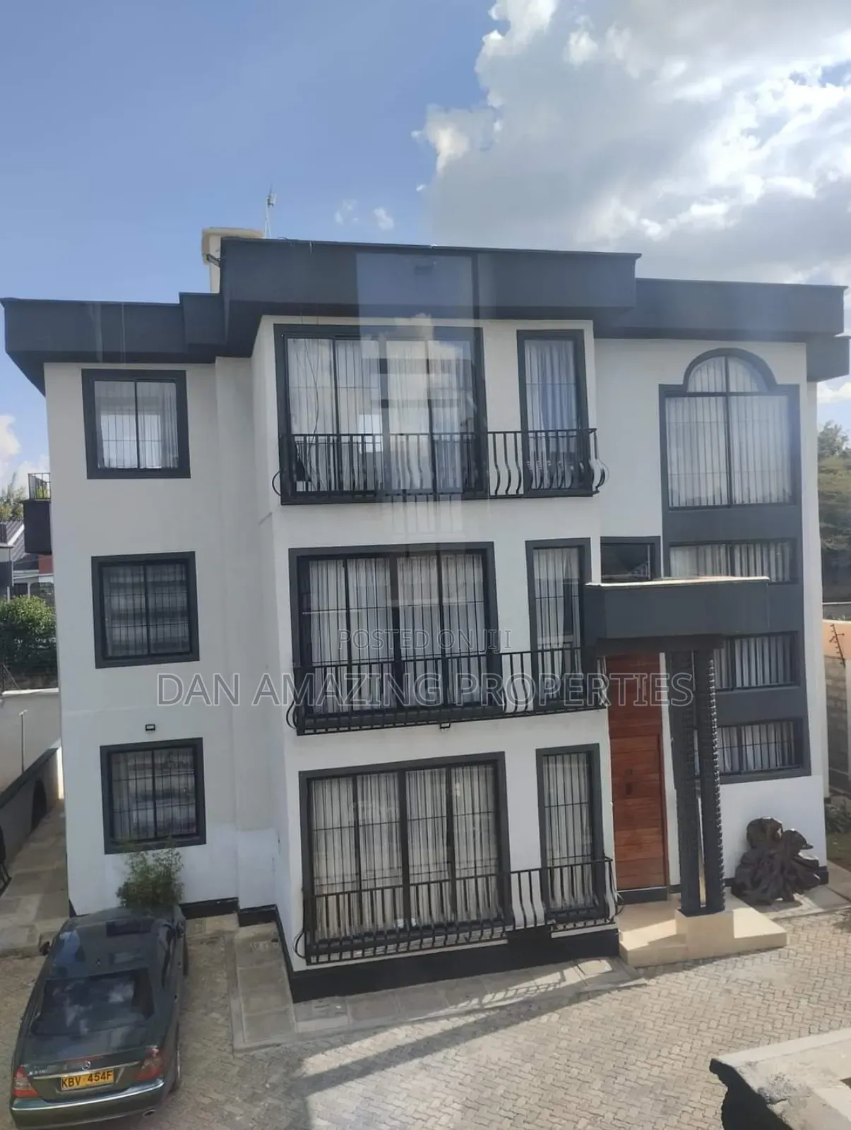 4bdrm Townhouse / Terrace in Merisho Plus Dsq, Nkoroi for rent