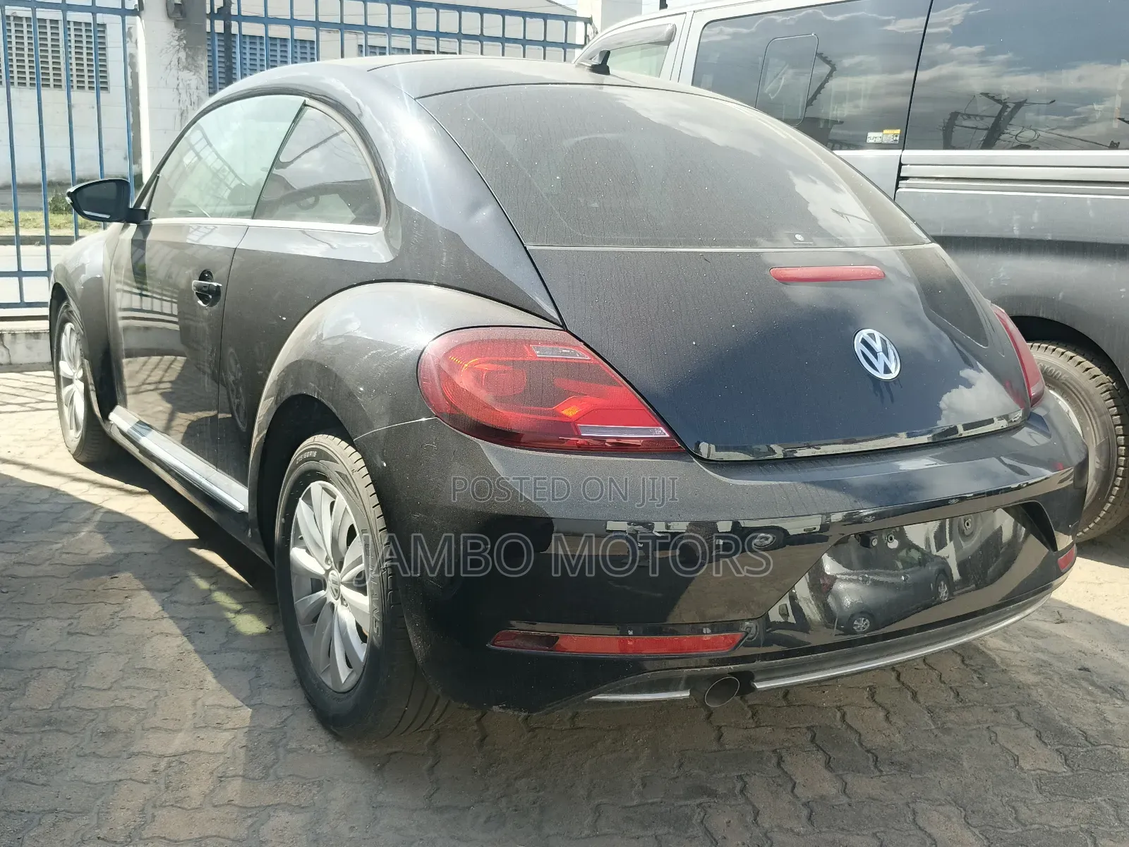 Volkswagen Beetle 2.0T Final Edition SEL Hatchback 2019 Black