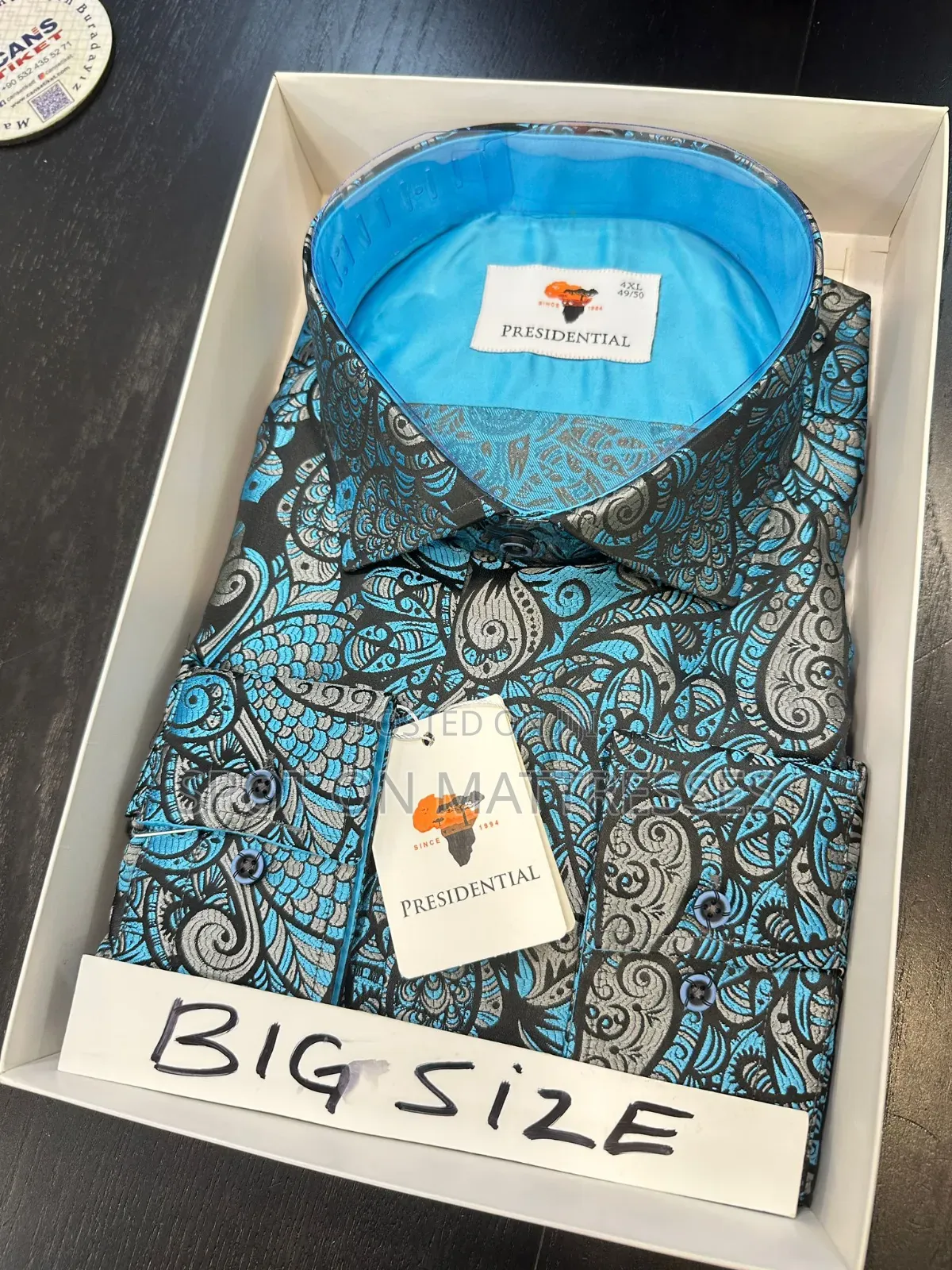 Presidential Official Shirts for Men. Delivery Services Available.