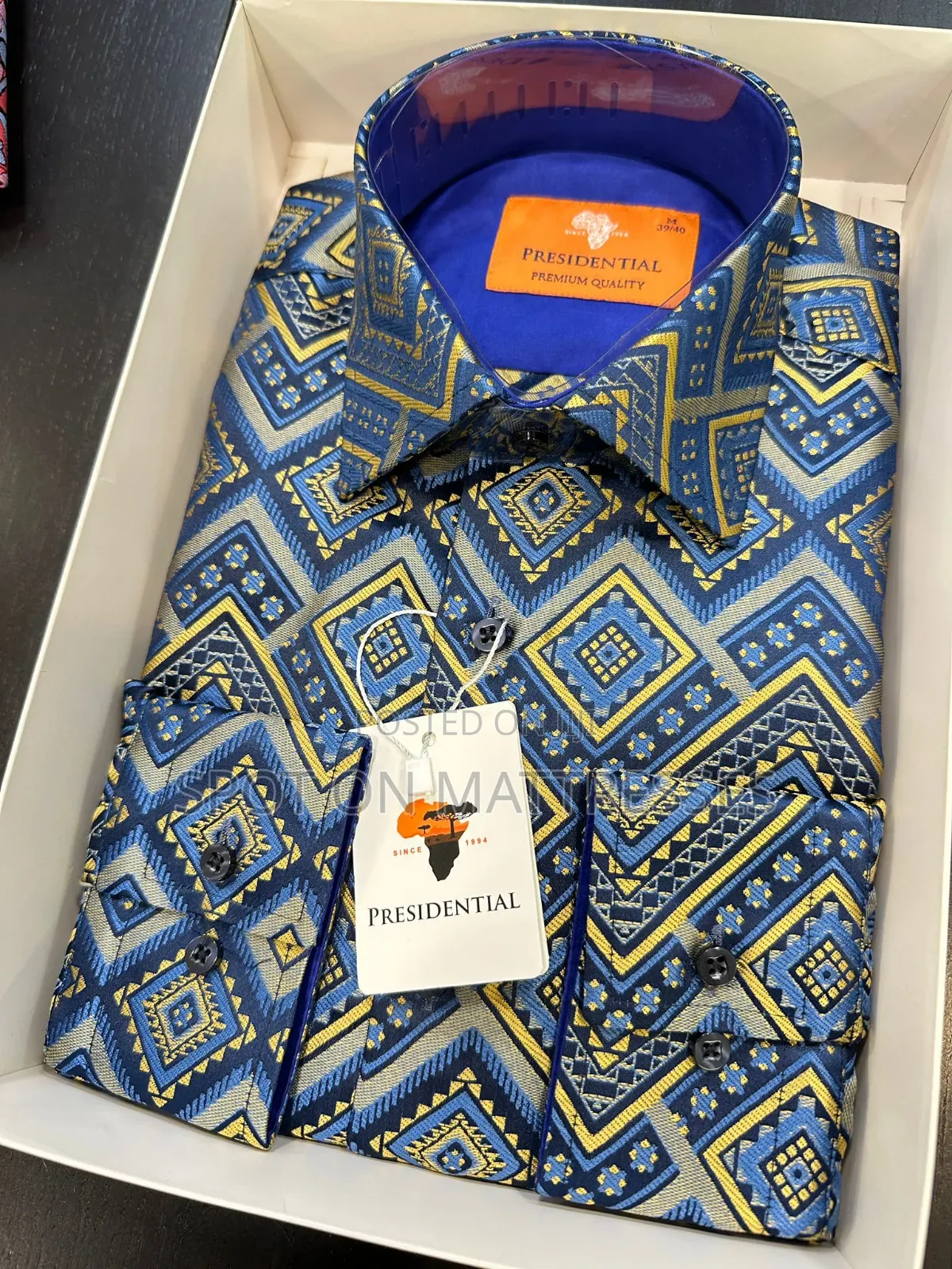 Presidential Official Shirts for Men. Delivery Services Available.