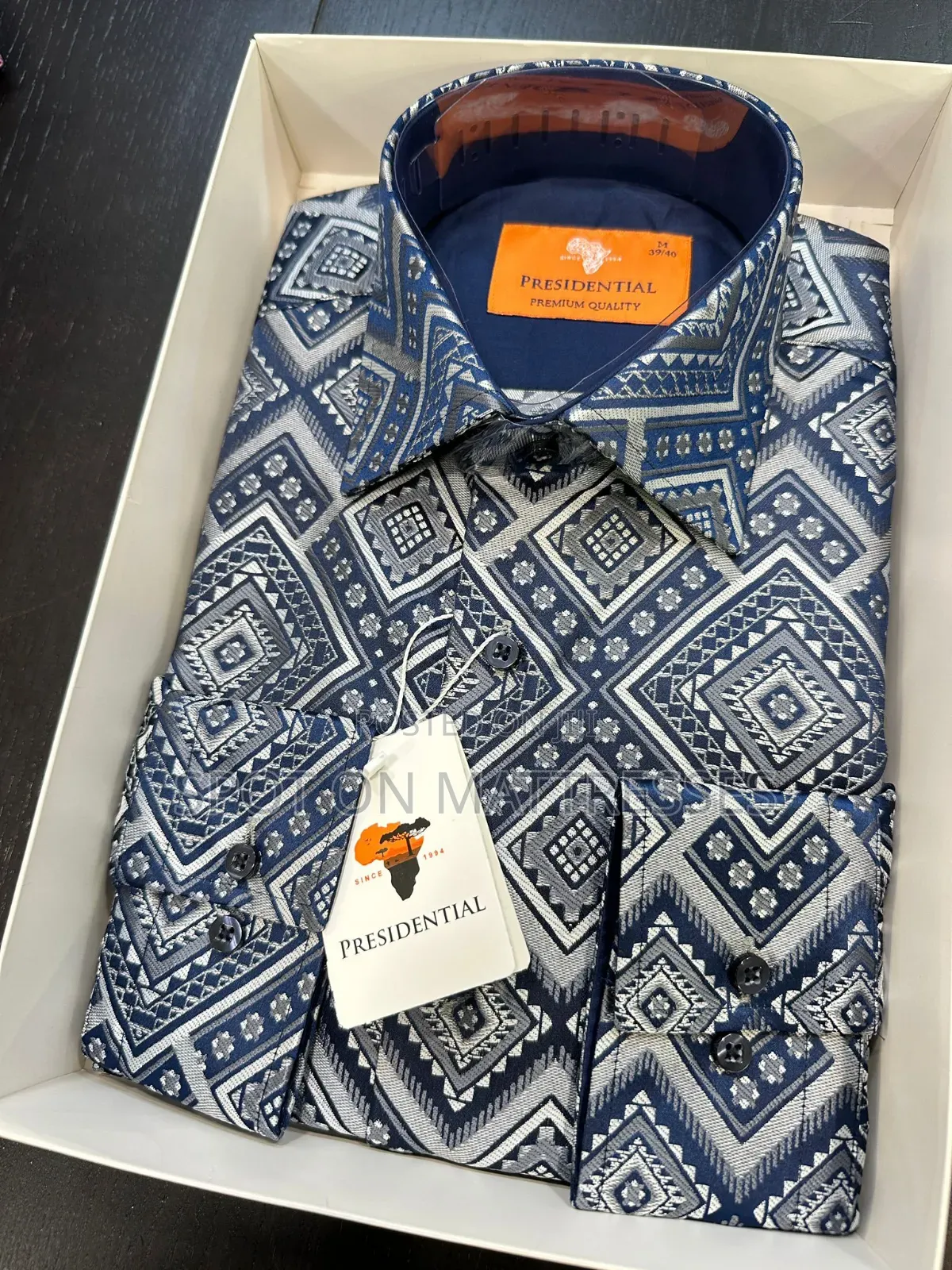 Presidential Official Shirts for Men. Delivery Services Available.