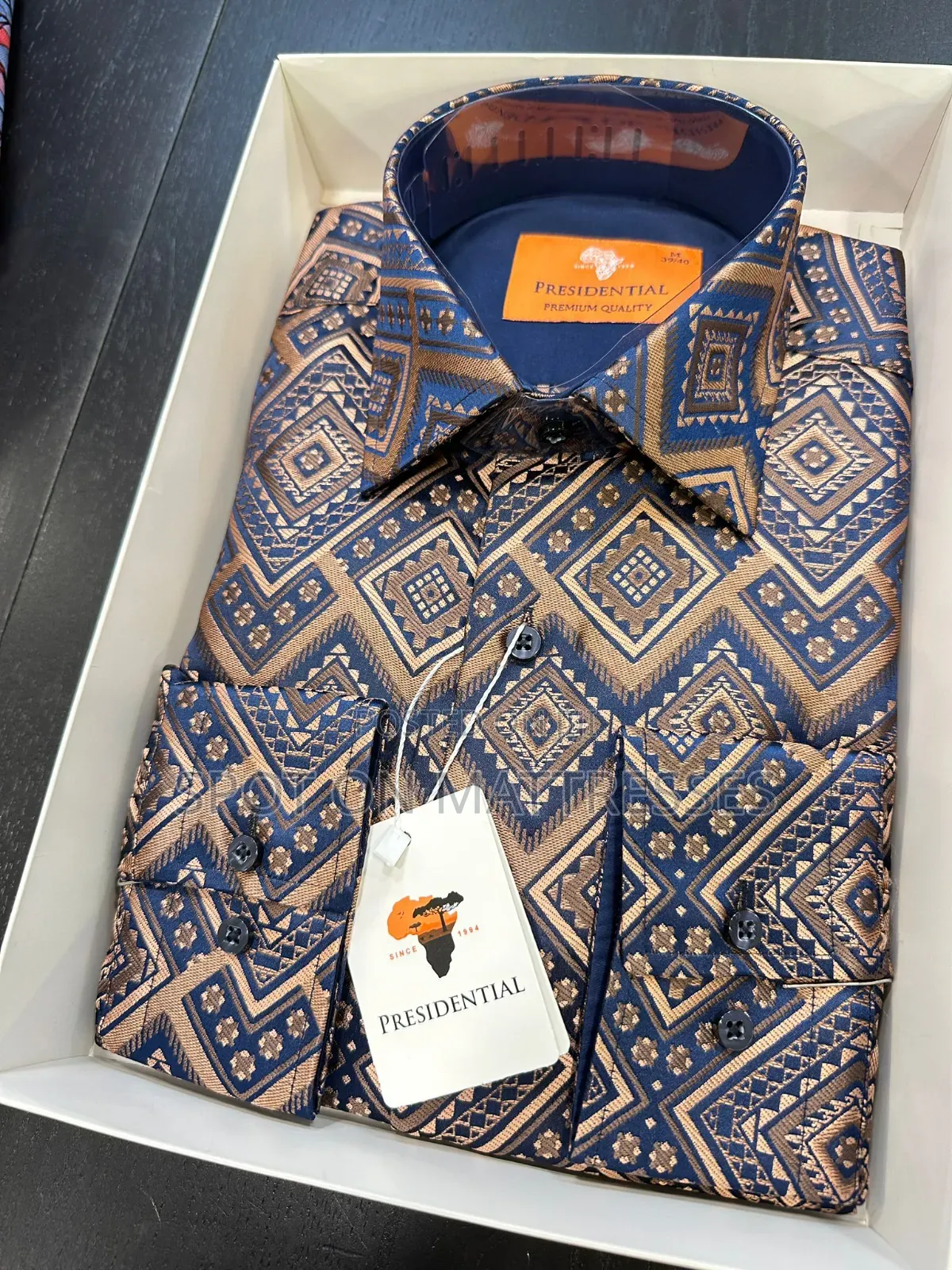 Presidential Official Shirts for Men. Delivery Services Available.