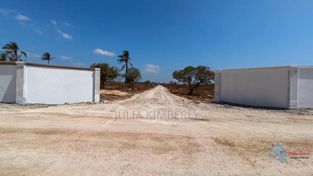 Tezo Secured Gated Community Plots 50 by 100