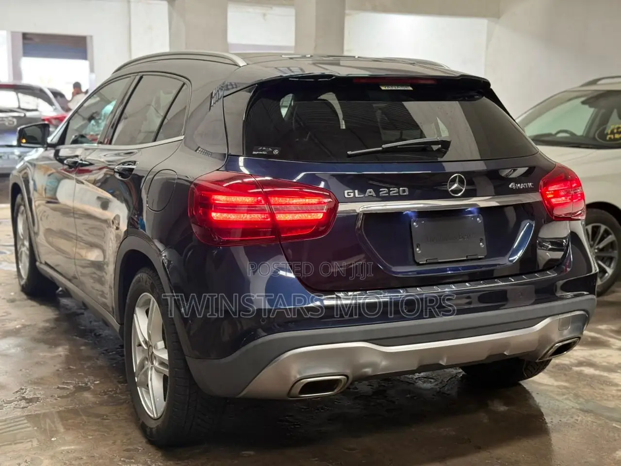 Mercedes-Benz GLA 250 2019 Blue