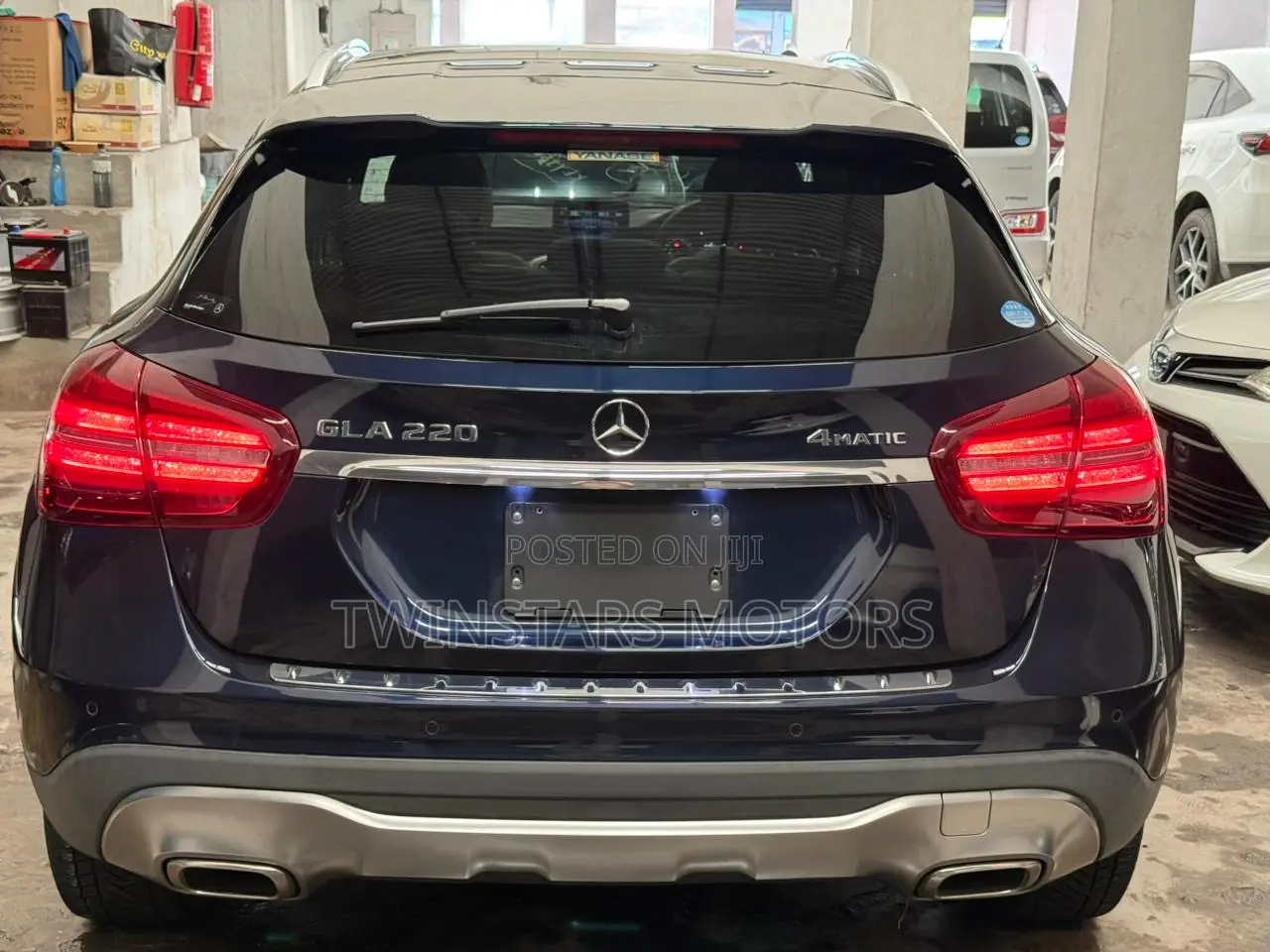 Mercedes-Benz GLA 250 2019 Blue