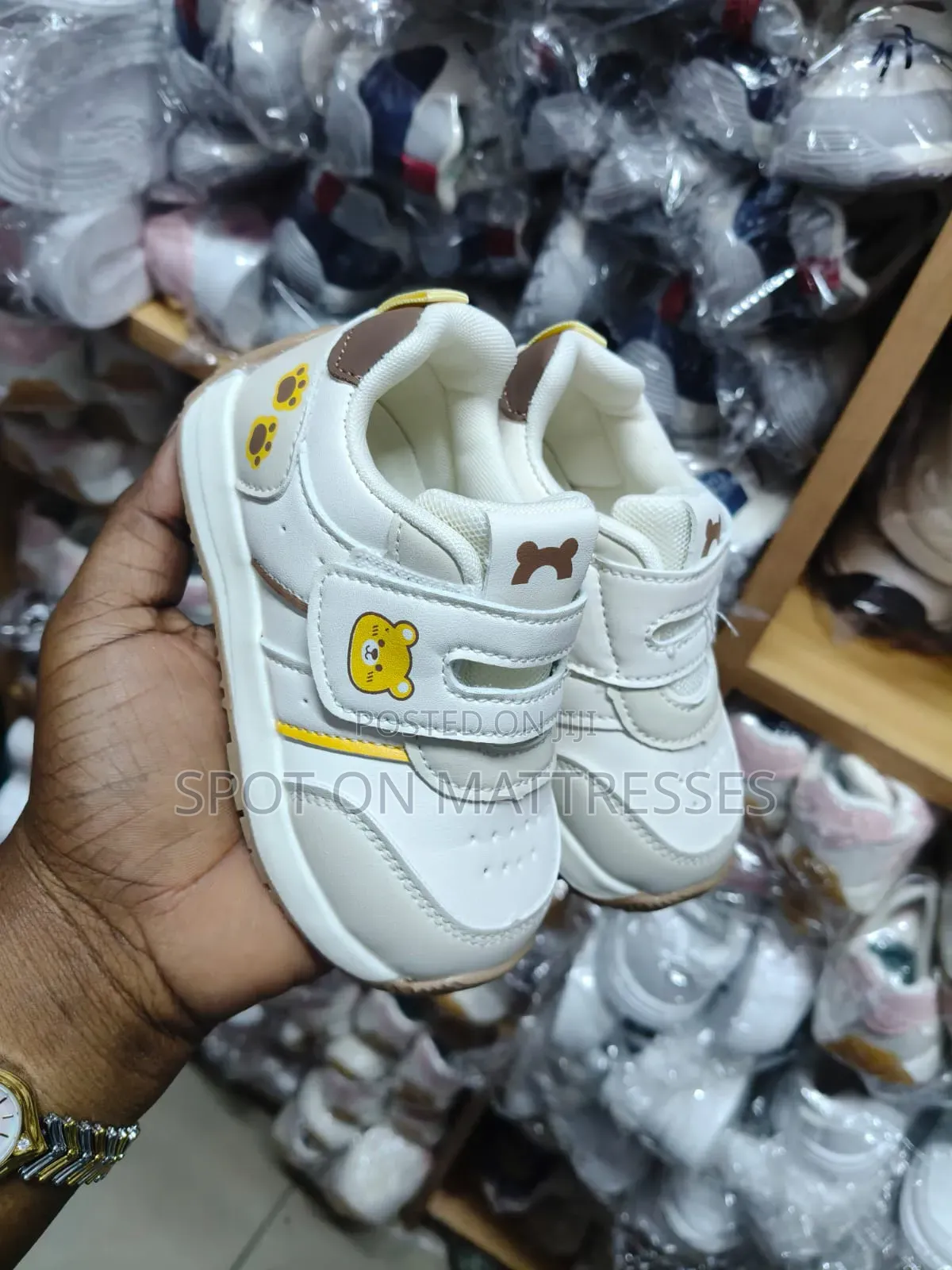 Classic Kids' Sneakers. Boys and Girls. Delivery Services Available.